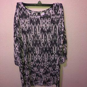 Y2K long too black and white divided xs